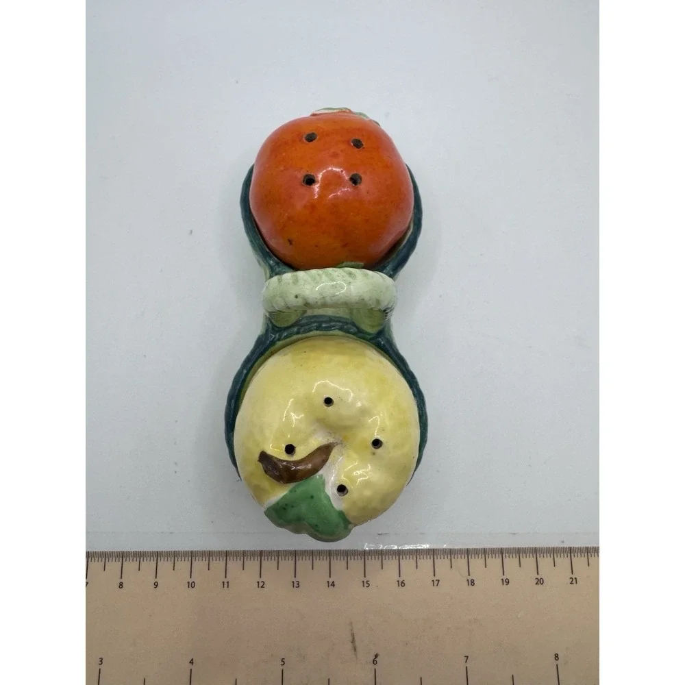 Vintage Salt & Pepper Shakers Occupied Japan Orange & Apple In A‎ Basket 3 Piece